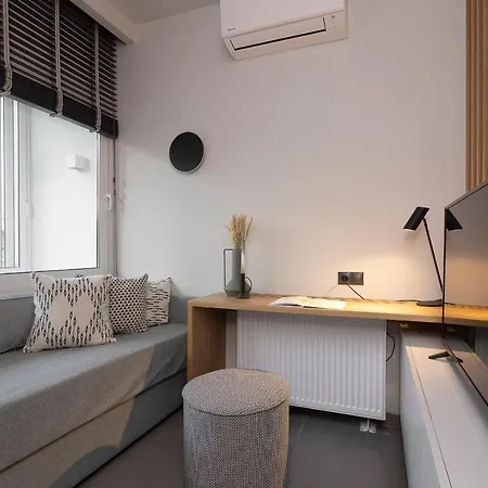 K4 0 Apartments, Historical Center, #feelslikehome Apartmán *